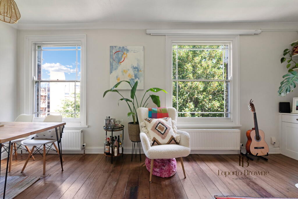 Main image of property: Queens Drive, N4