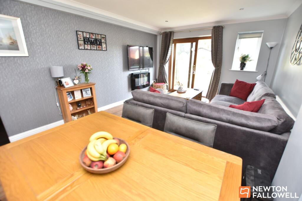 House in Rushcliffe, Gotham - View 6