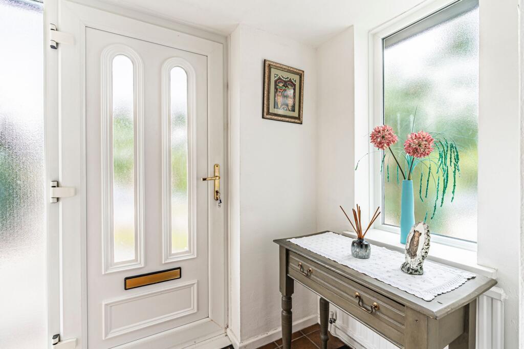 House in Cardiff, Llantwit Fardre - View 4