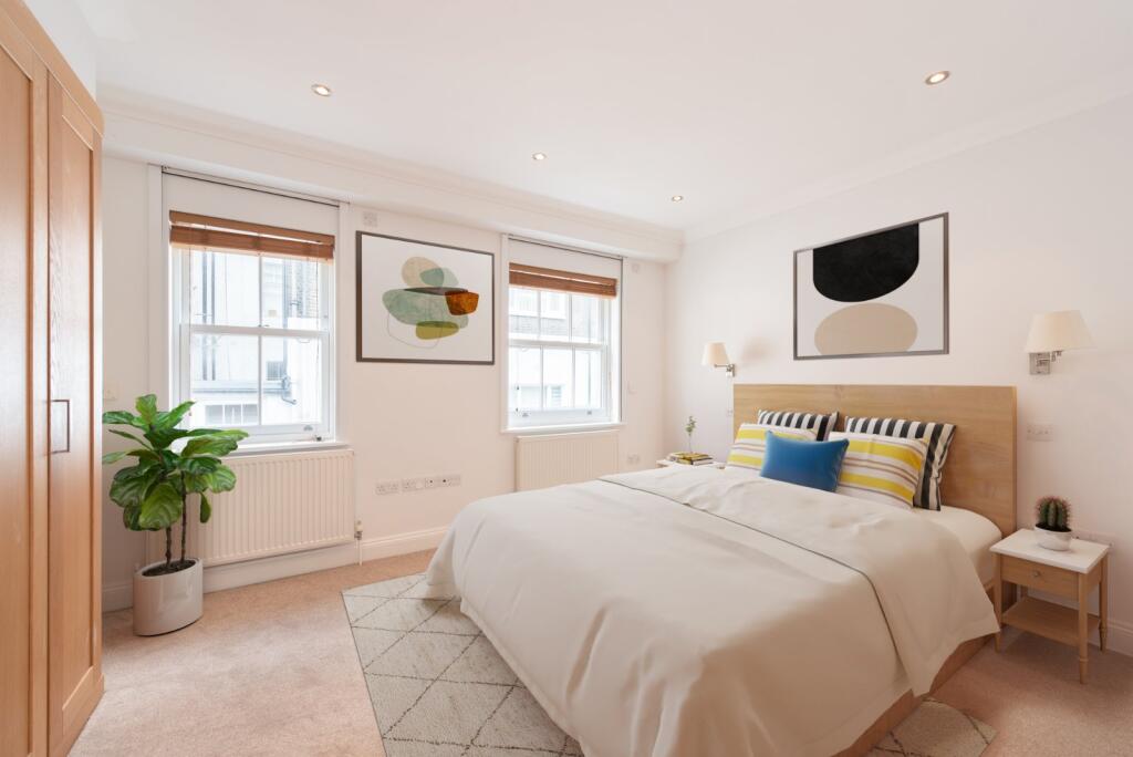 3 bedroom mews property for rent