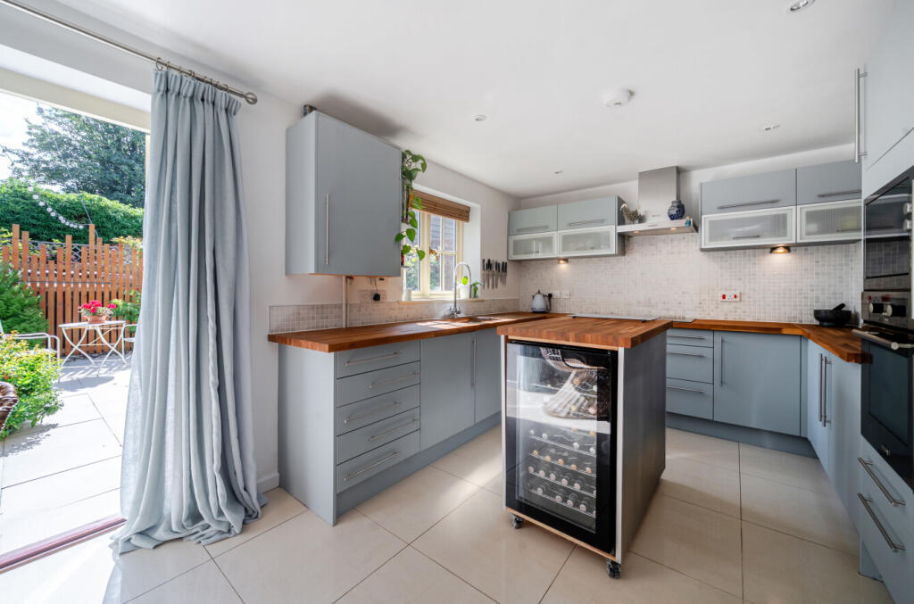 House in Basingstoke and Deane, Preston Candover - View 3