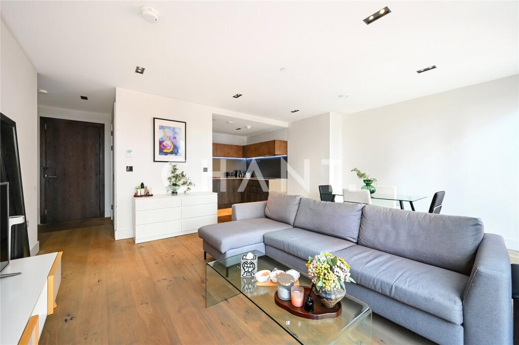 Apartment in London - View 5
