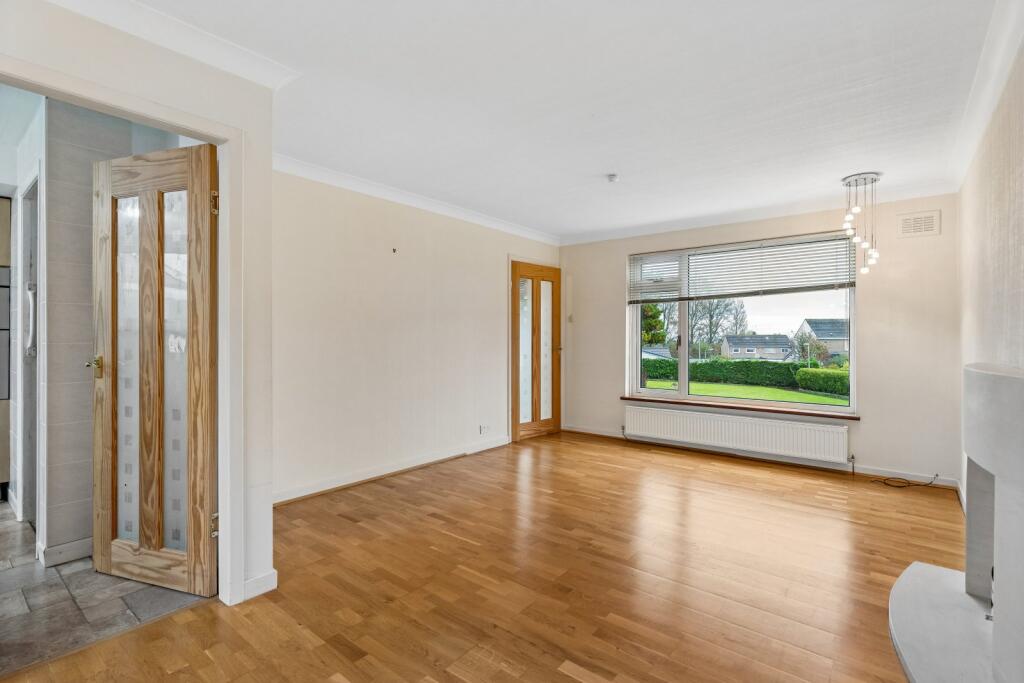 Alva Gardens, Bearsden, G61 photo 2