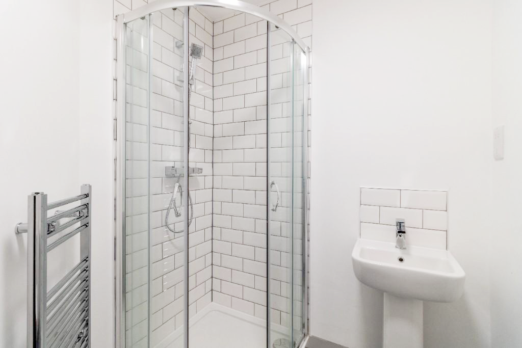 Apartment in Oldham - More