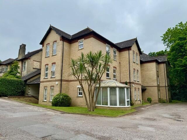 Main image of property: Midanbury Lane, Southampton, SO18
