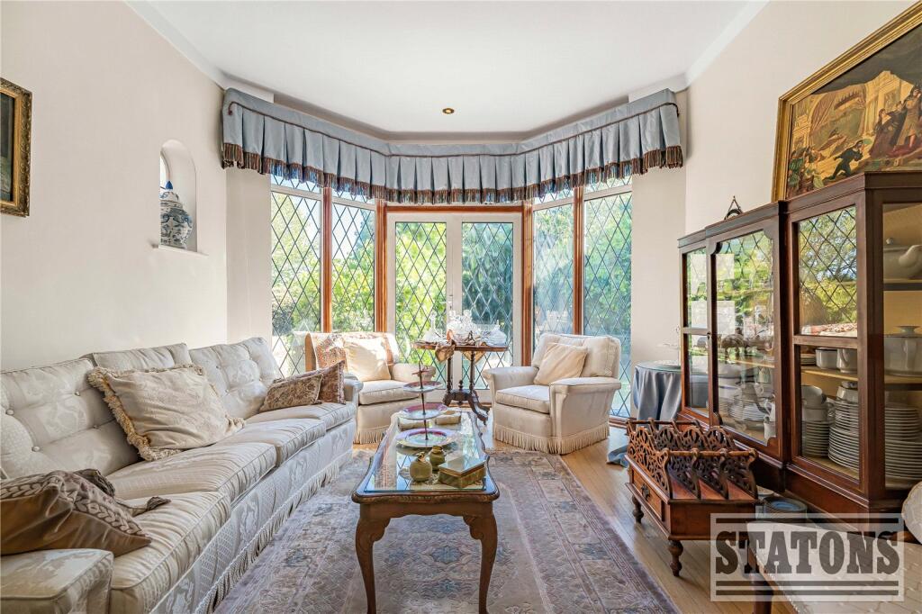House in London, Totteridge - View 4