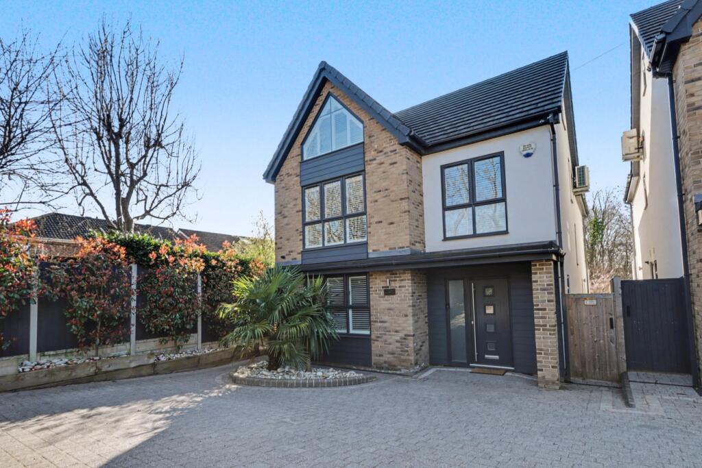 Main image of property: Rayleigh Road, Benfleet, SS7