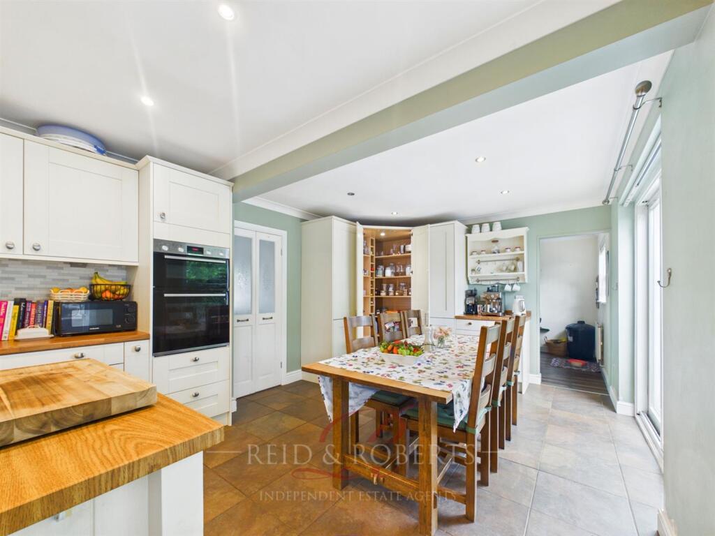 House in Chester, Leeswood and Pontblyddyn - More