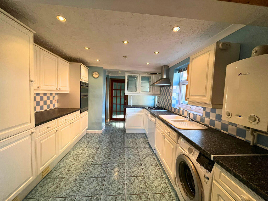 The Frances, Thatcham photo 3