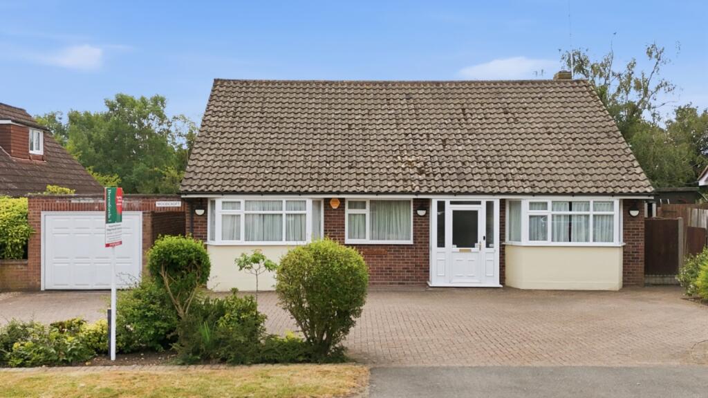 Main image of property: Maldon Road, Margaretting, CM4