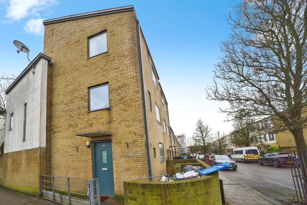 Main image of property: Fawood Avenue, London