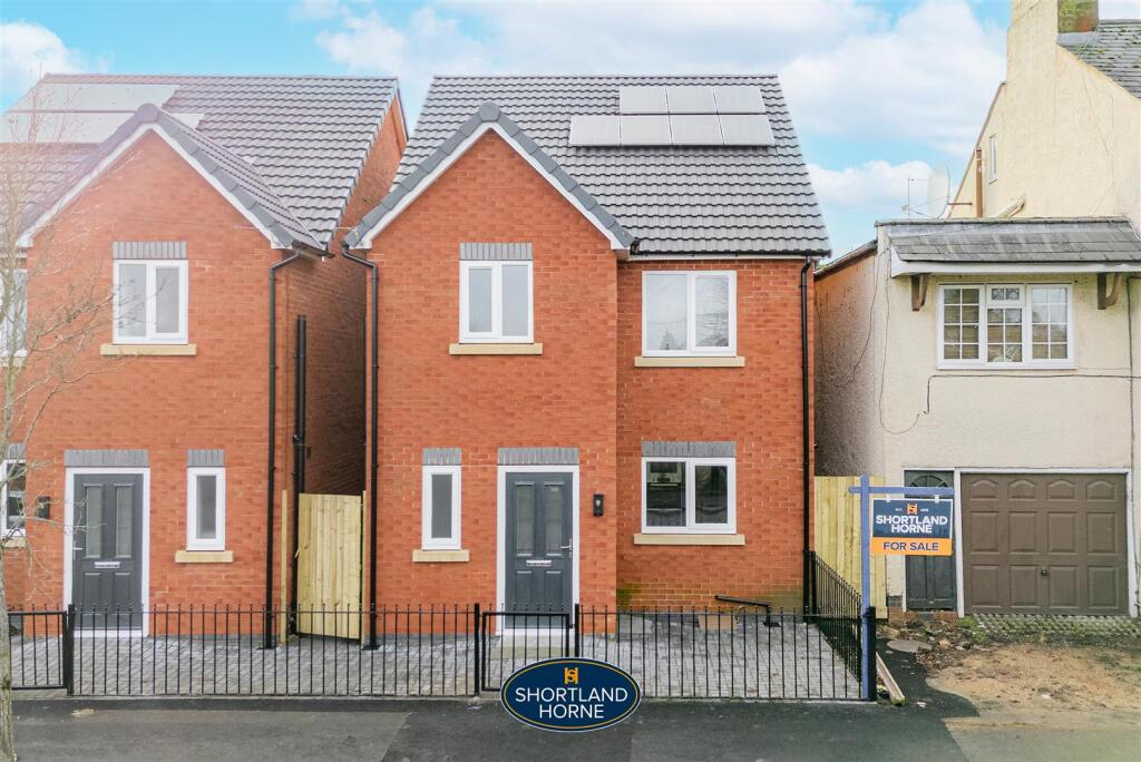 Main image of property: Bulls Head Lane, Stoke, Coventry