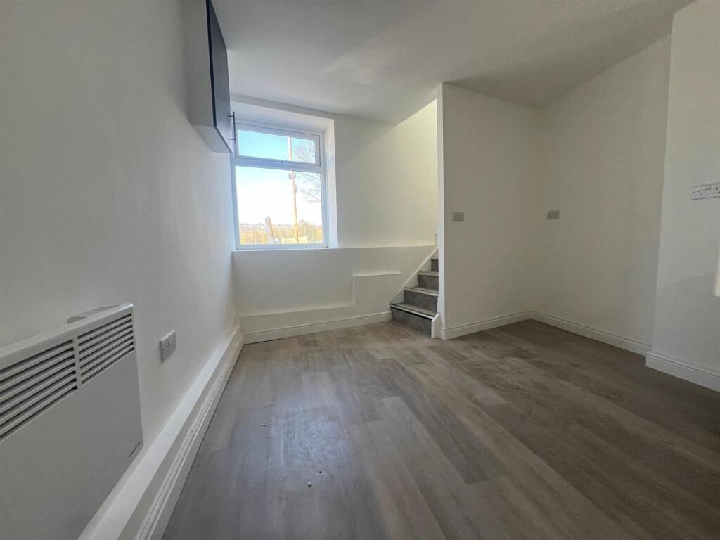 Additional image 22 of Eanam, Blackburn