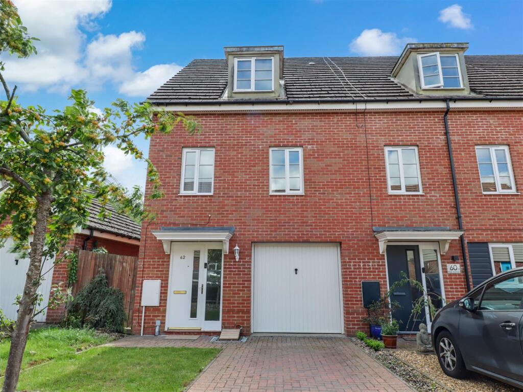 Main image of property: Rose Avenue, Costessey