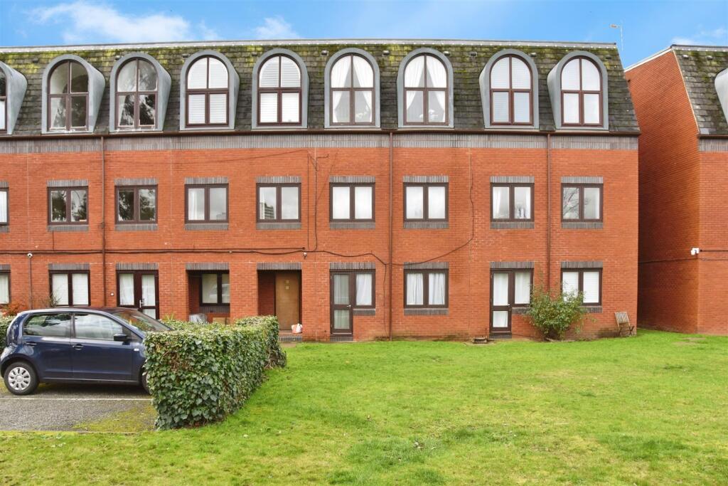 Main image of property: Brook Road South, Brentford