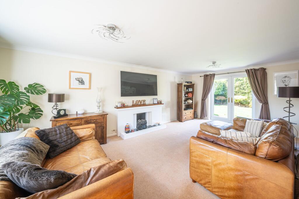 House in Southampton - View 4