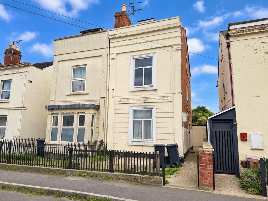 Main image of property: Regent Street, Gloucester