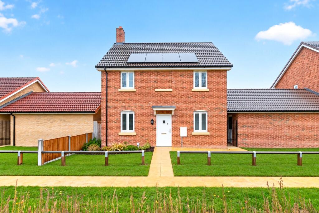 4-bed detached on Engineers Close, Latchingdon, Chelmsford, Essex, CM3, £475,000