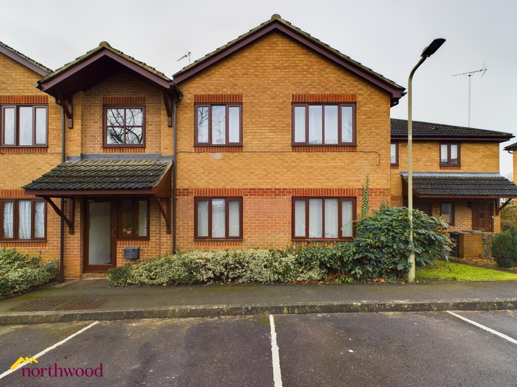 Main image of property: Parklands, Banbury, OX16