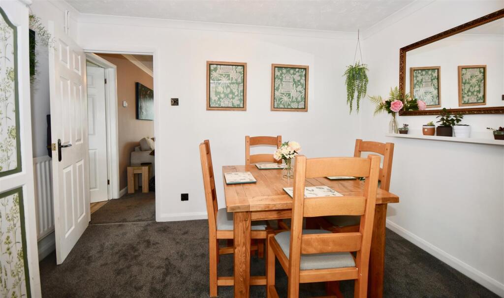 House in Taunton, East Lydeard - More