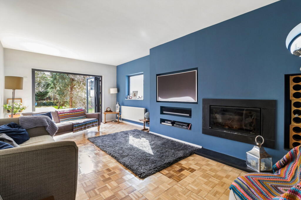 Stratford Way, Watford, WD17 photo 2