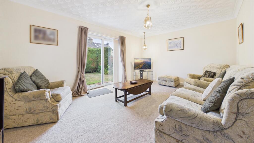 House in Peterborough - View 2