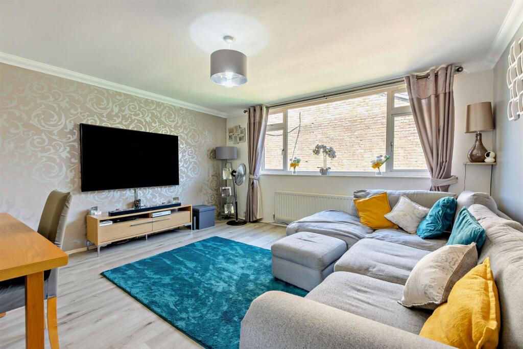 Main image of property: Farleigh Lane, Maidstone