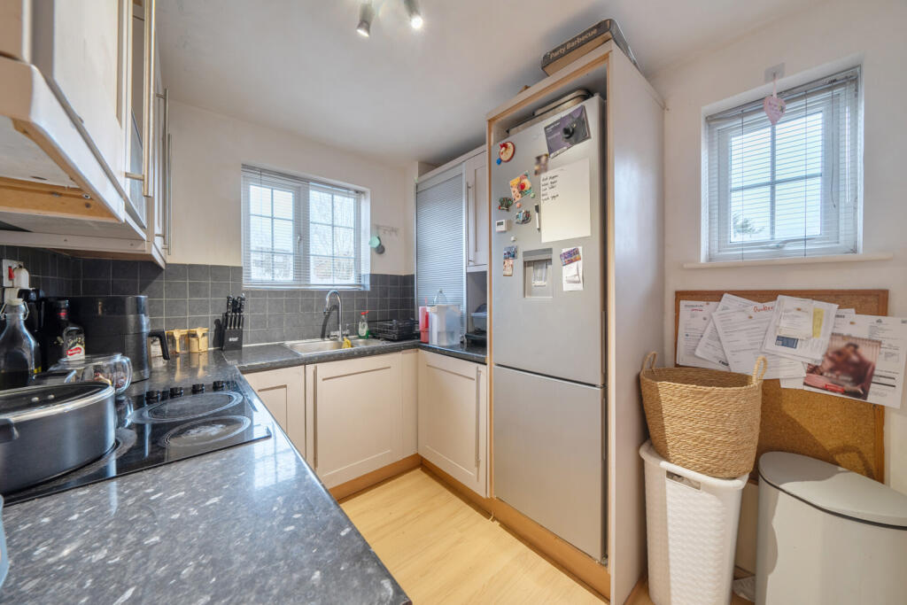 House in London - View 5