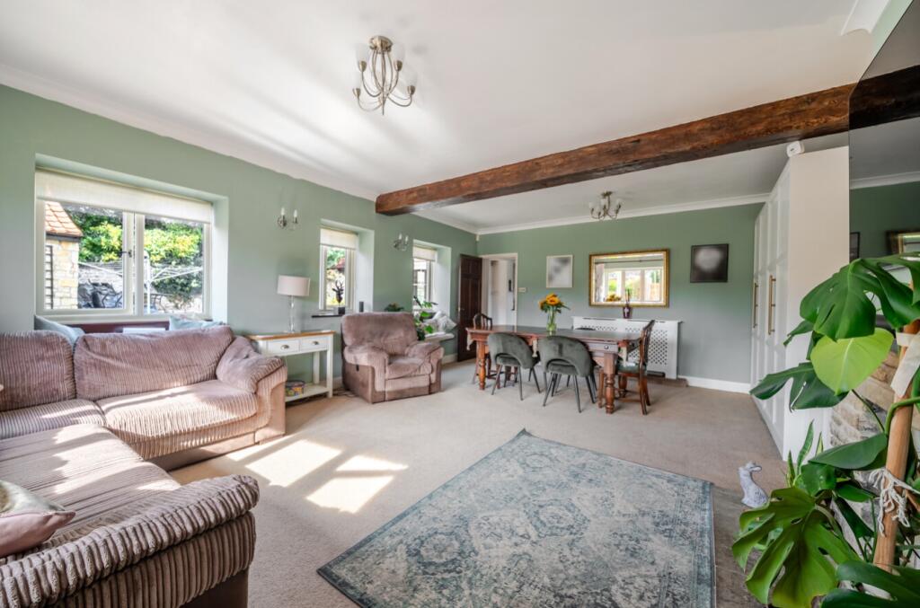 House in South Kesteven, Great Ponton - More