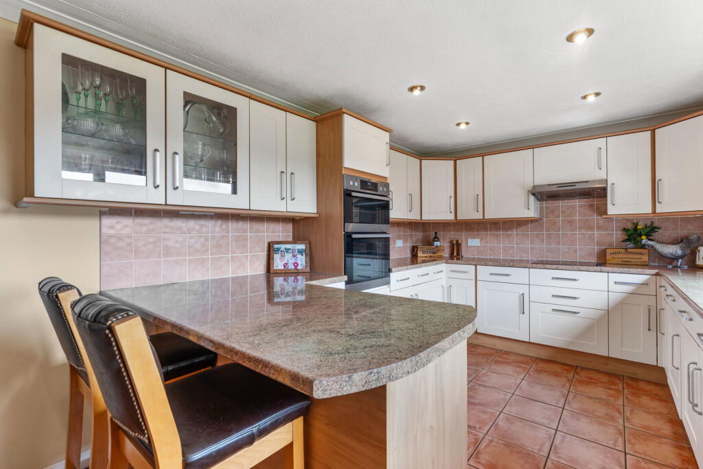 House in Plymouth - View 5