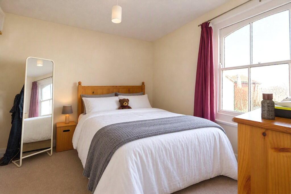 Apartment in Portsmouth - View 5