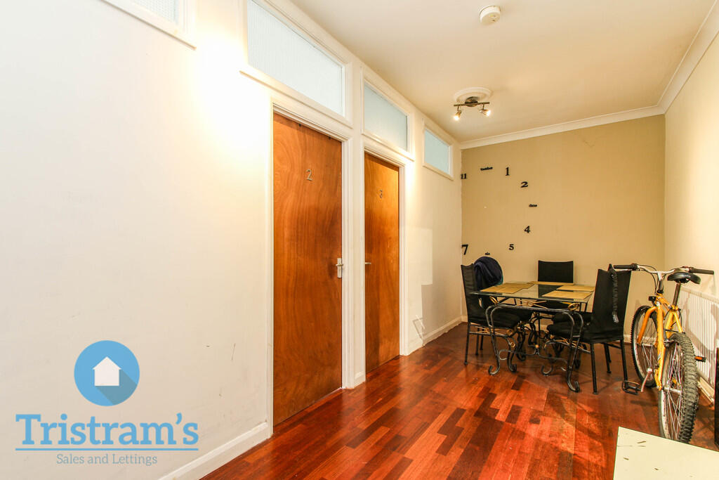 1 bedroom house share for rent
