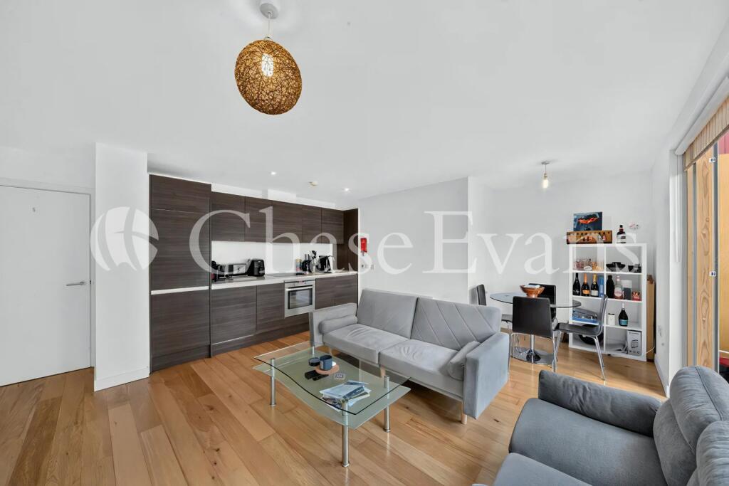 Main image of property: O-Central, 83 Crampton Street, Elephant & Castle, London, SE17
