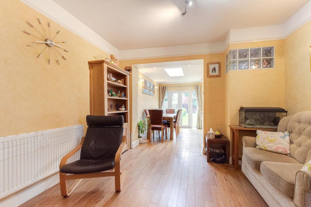 House in Sidcup, Halfway Street, Blackfen - View 4