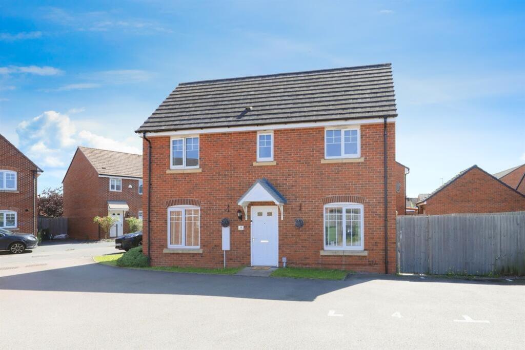 Main image of property: Weir Crescent, Kidderminster, DY11