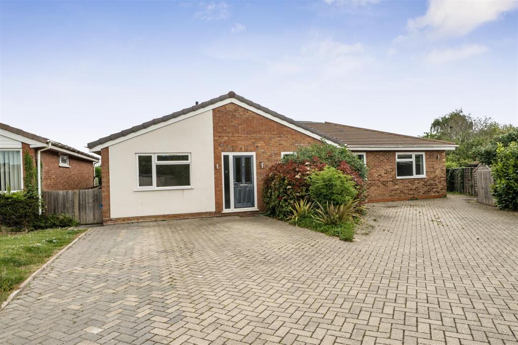 Main image of property: Willant Close, Maidenhead