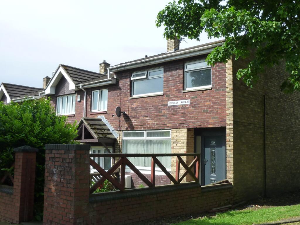 3-bed semi-detached on 2, Keighley Avenue, Sunderland, £70,000