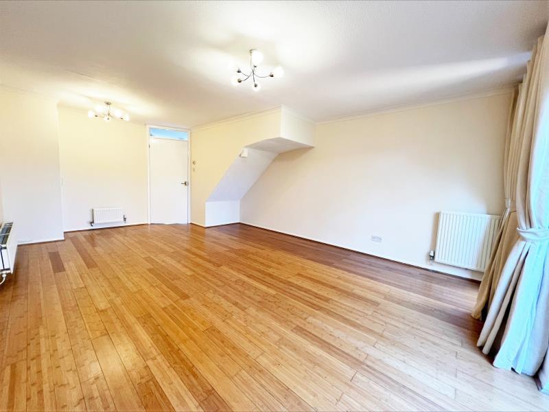 House in Guildford - View 3