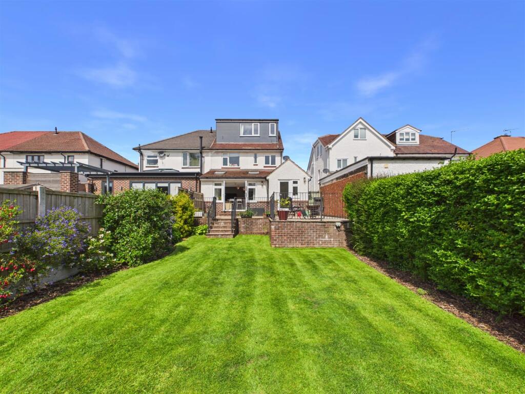 4-bed semi-detached on The Meadway, Sheffield, £575,000
