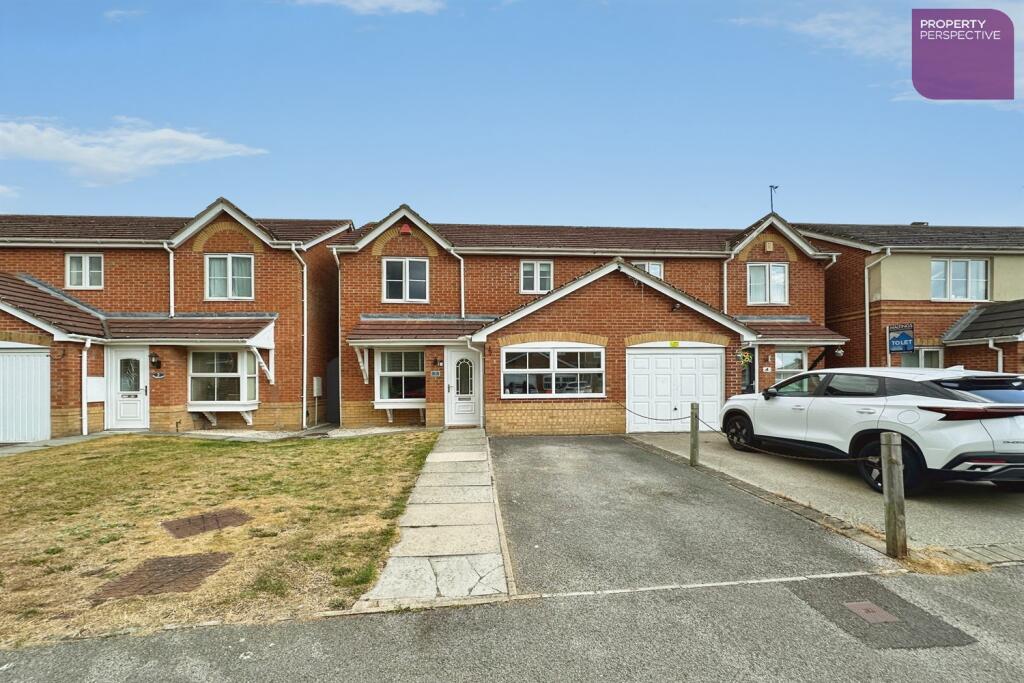 Main image of property: Templewaters, HU7
