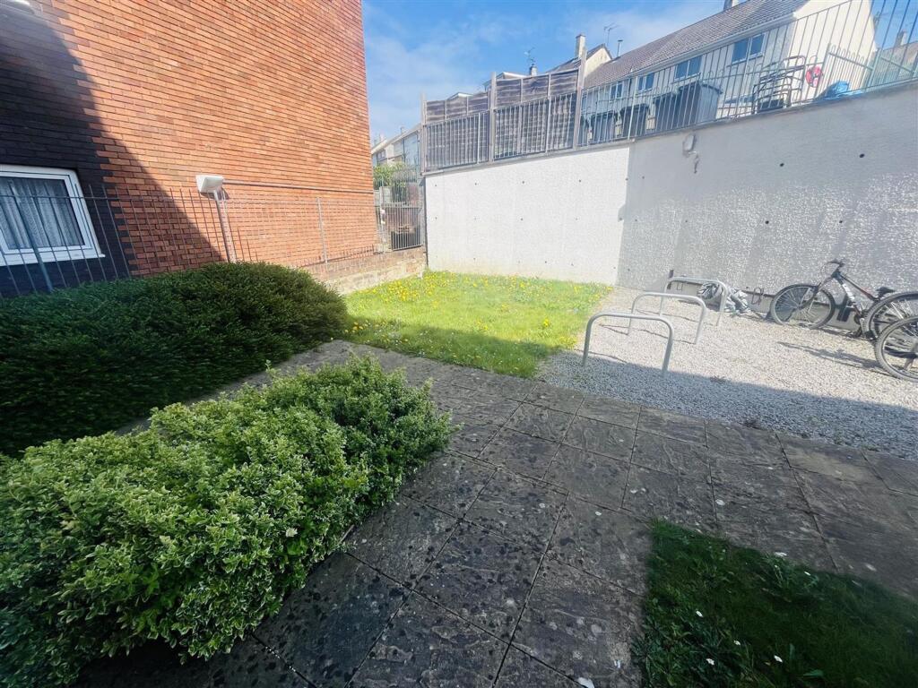 Property photo 10
