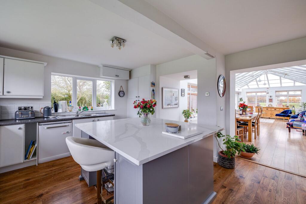 Aldford Road, Huntington, CH3 - More