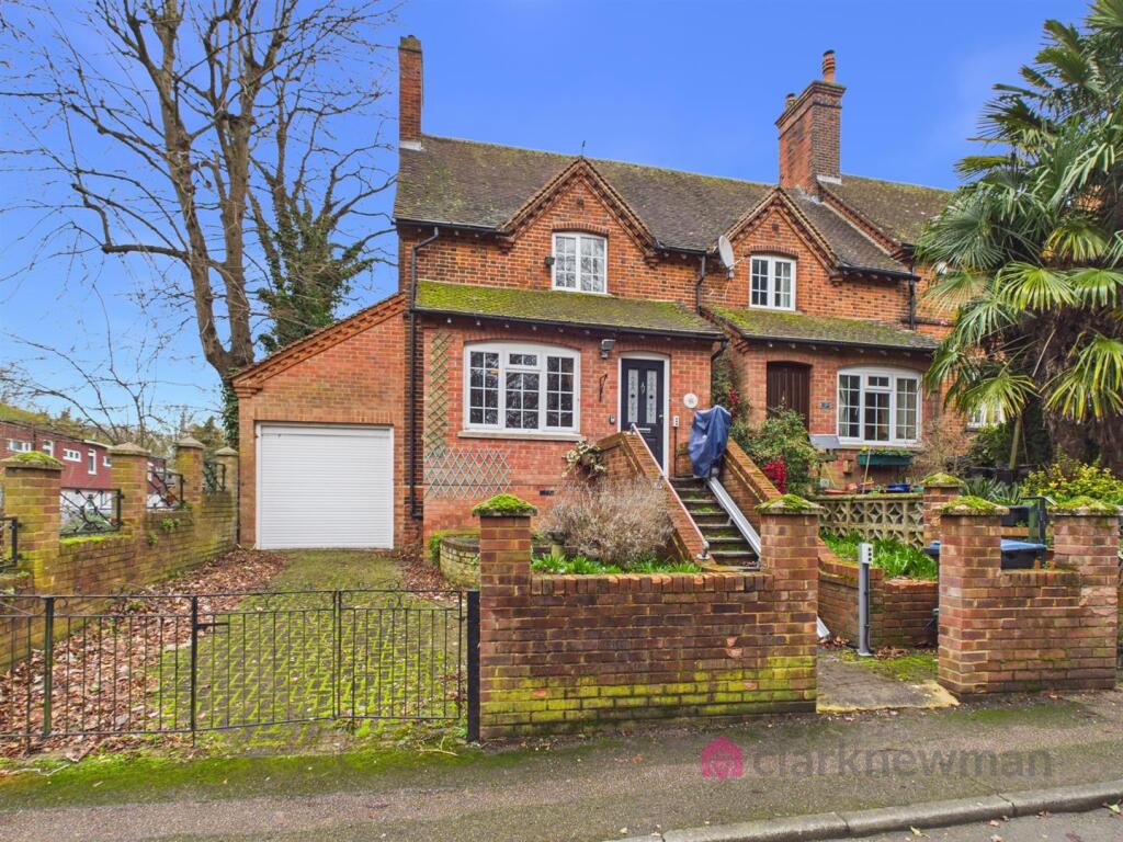 Main image of property: Park Hill, Old Harlow, CM17