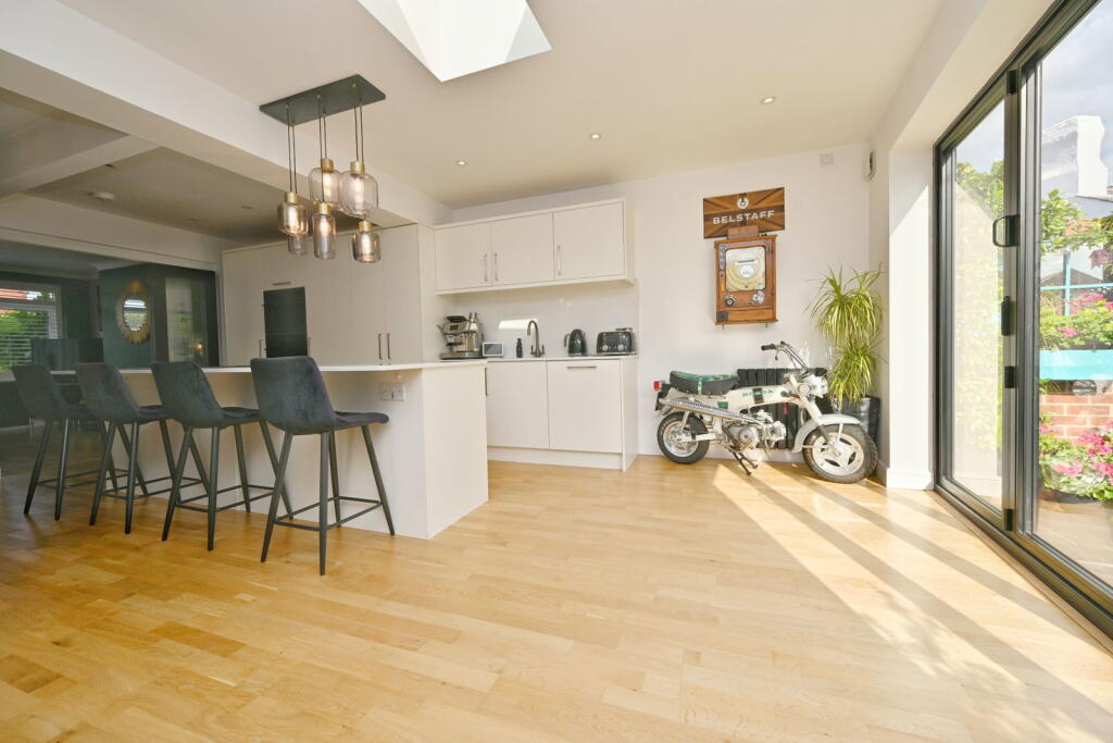 House in Barnsley, South Yorkshire - View 4