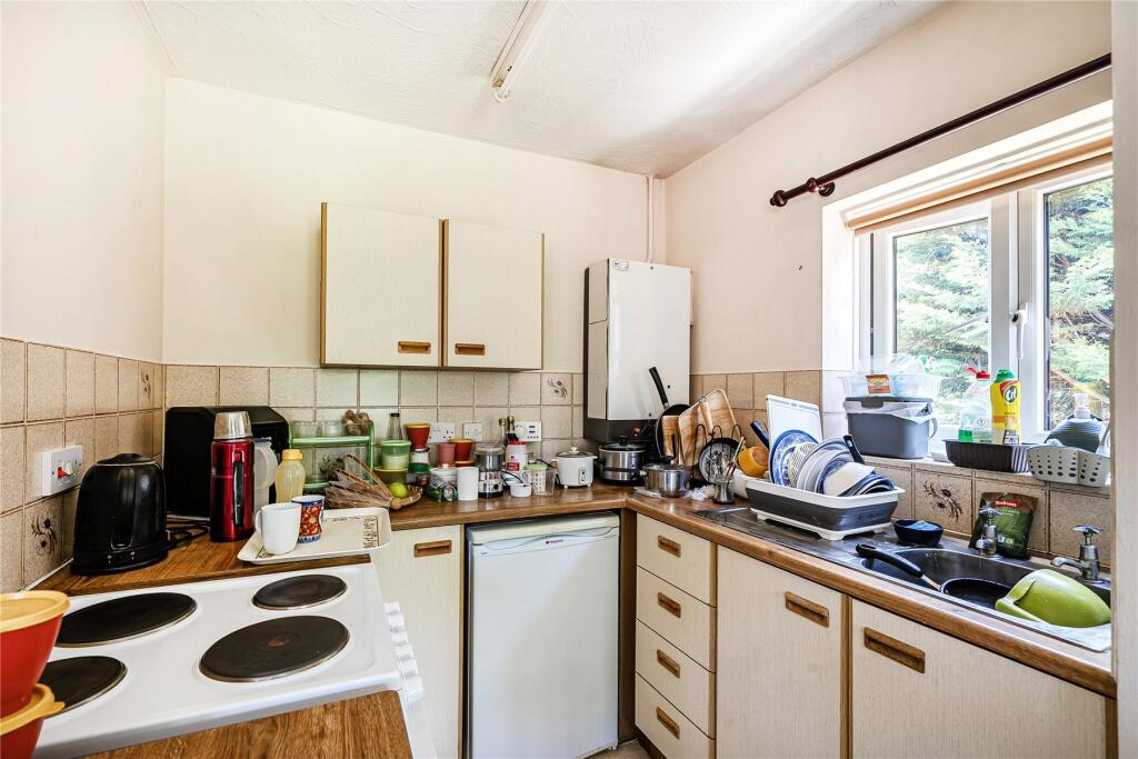 Apartment in London, West Wickham - View 3