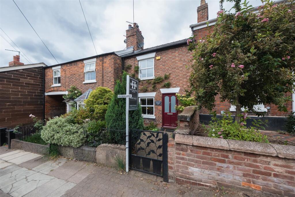 2-bed terraced on A charming and extended cottage in Tarporley, £425,000
