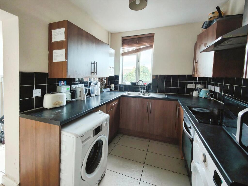 House in Northampton, Far Cotton and Delapre - View 3