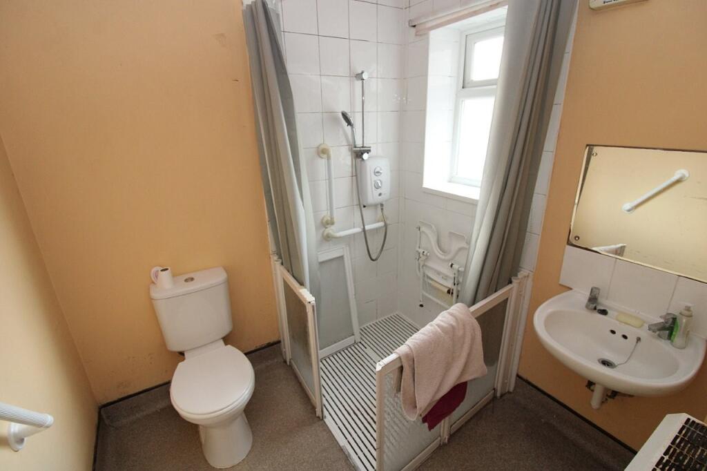 House in Sheffield - View 5