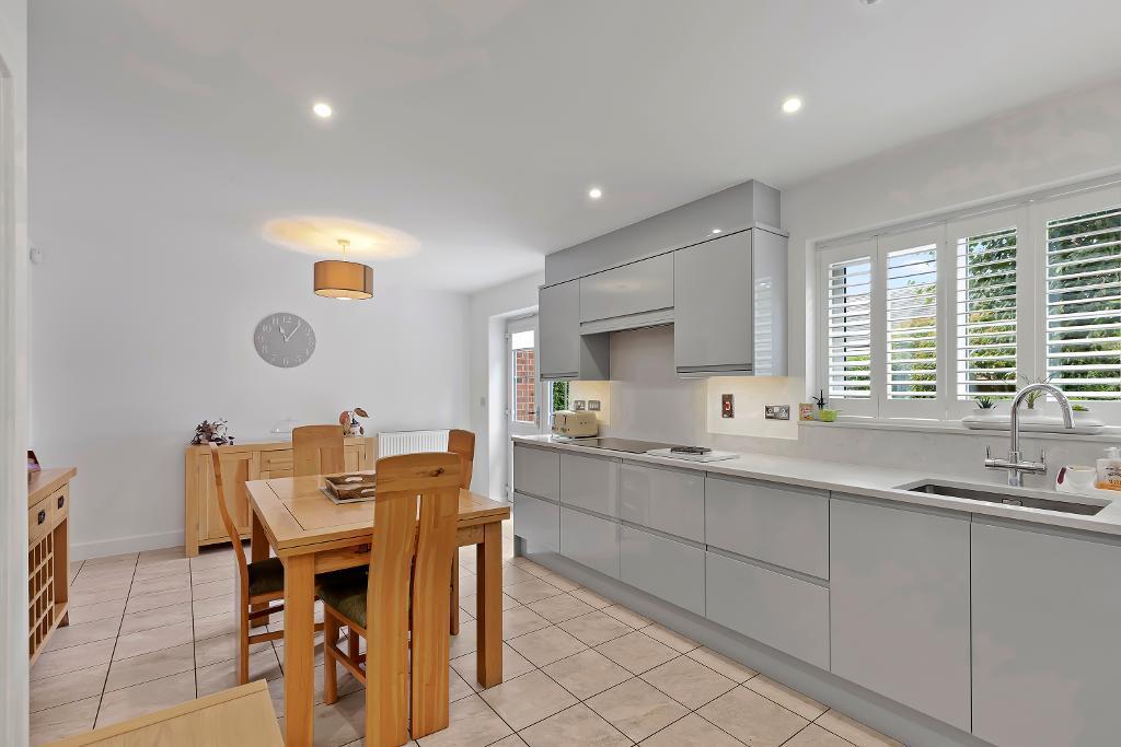 House in Stoke-on-Trent - View 4