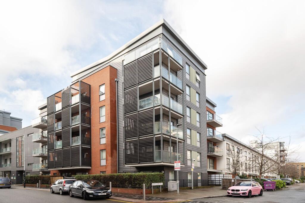Apartment in London - View 2